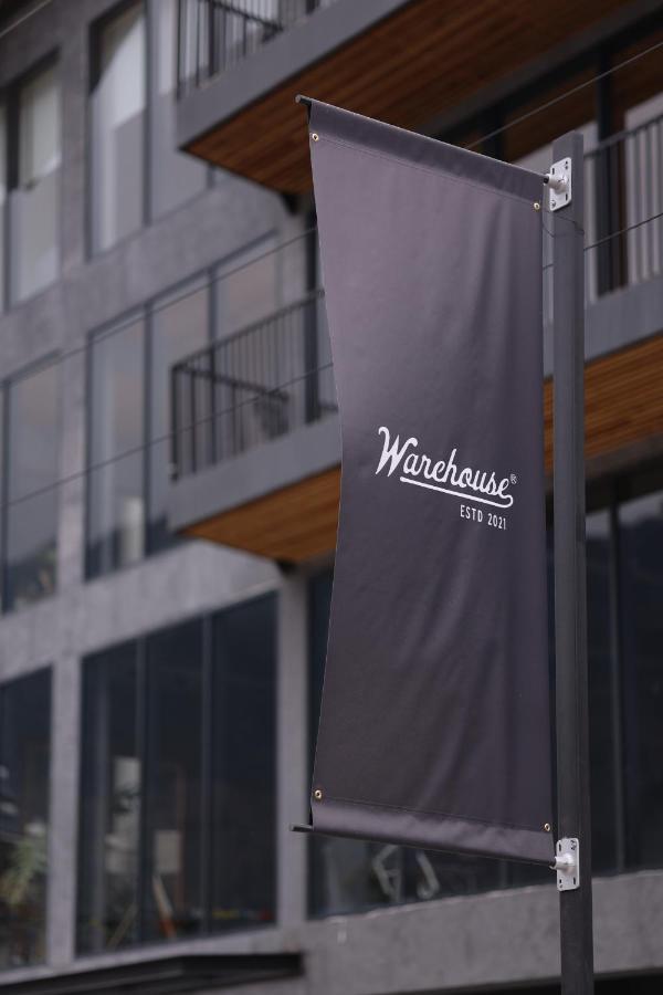 Hotel Warehouse X Poshtel Manāli Esterno foto